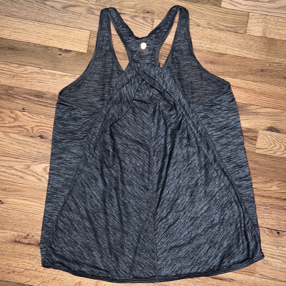 Lululemon Athetica Racerback Tank Size 8/10 - Picture 6 of 7